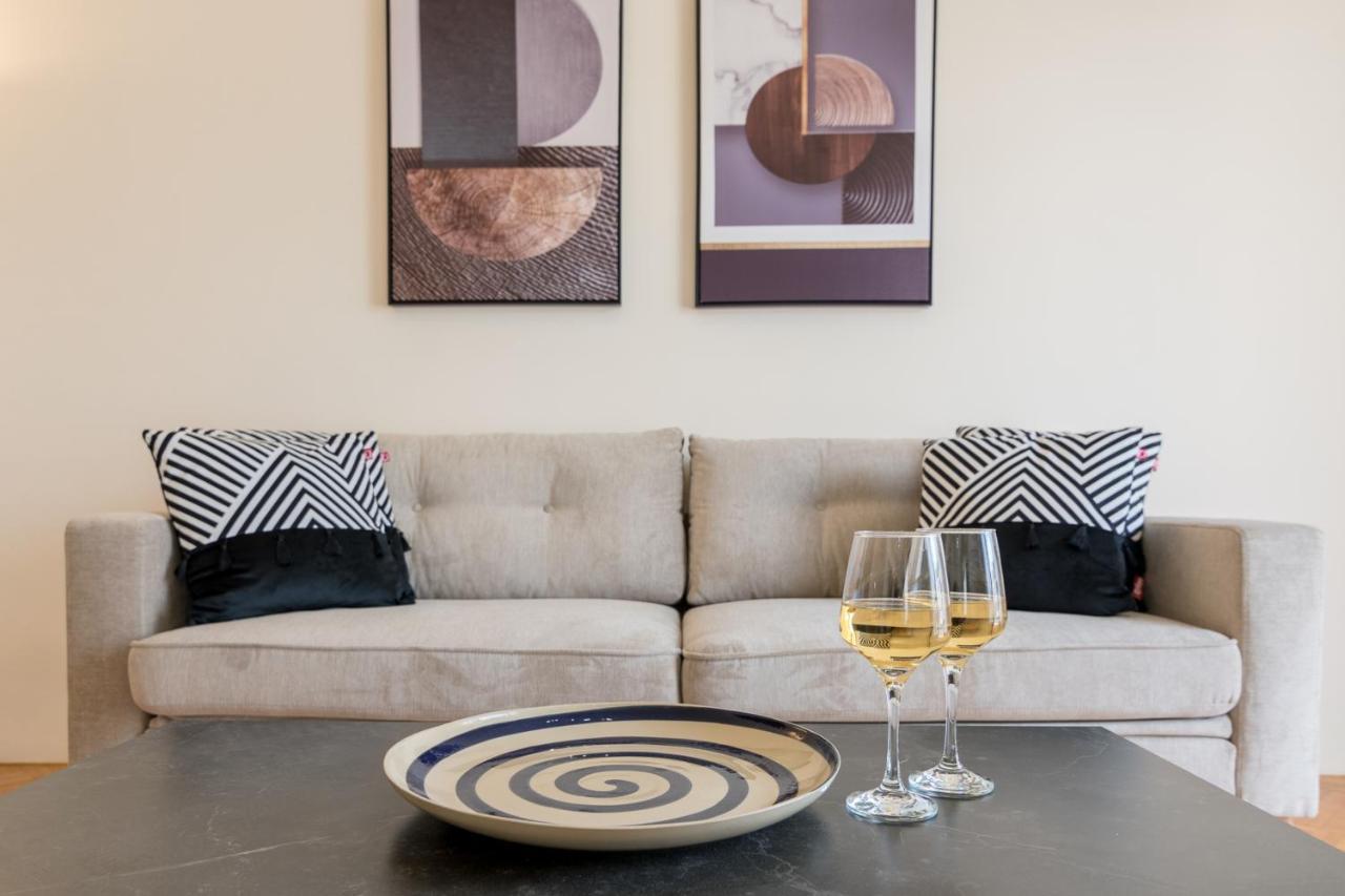 Phaedrus Living: City Center Flat Michalakopoulou Athen Exterior foto